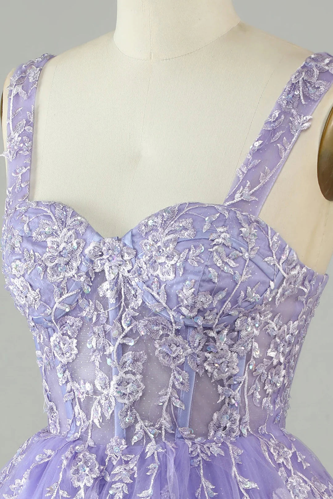 Detail of the sweetheart neckline and bodice of the dress.