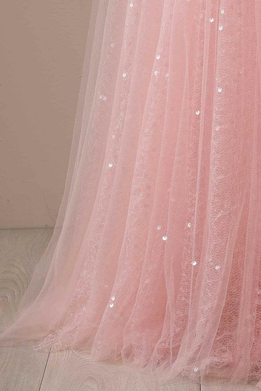 Full length view of the A-line V-neck sparkly tulle prom dress.