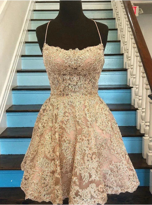 Model wearing an elegant A-line V-neck backless lace short prom dress.