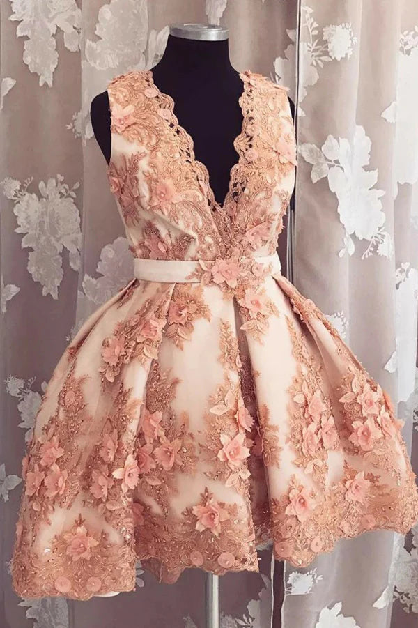 Elegant A-line Tulle V-neck short dress for homecoming.