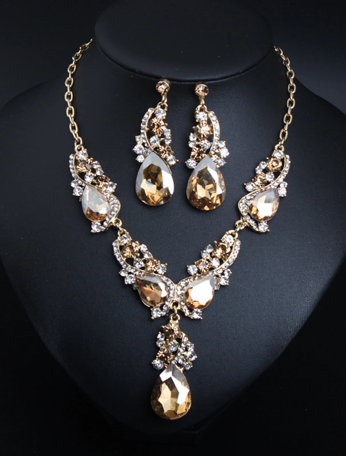 Elegant crystal rhinestone bridal necklace and matching earrings set.