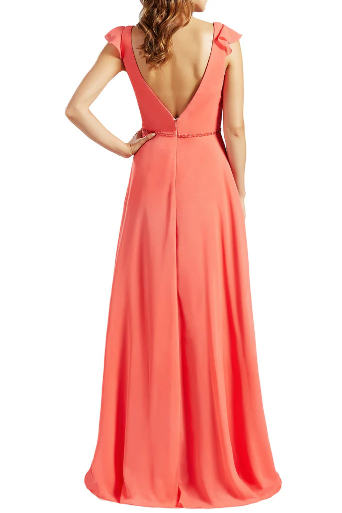 Elegant V-neck long chiffon evening gown.