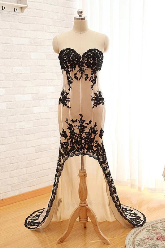 Elegant high-low lace prom dress with sweetheart neckline and sleeveless design.