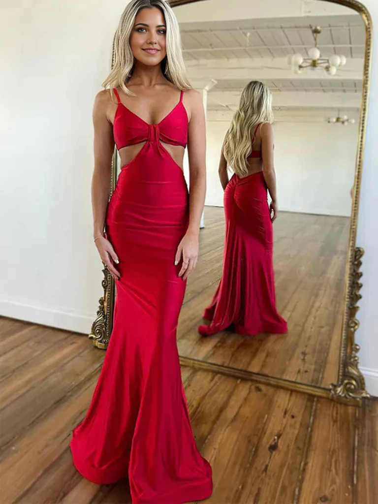 Elegant mermaid sheath prom dress with spaghetti straps and V-neckline.
