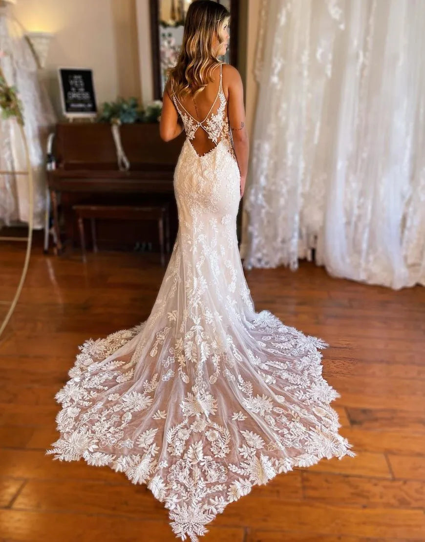 Back view of mermaid wedding dress with keyhole detail.