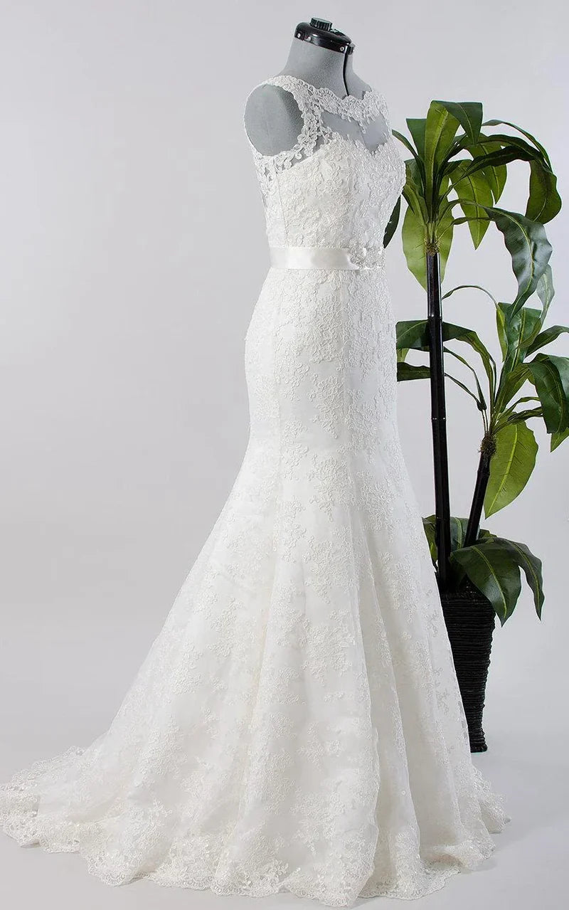 Side profile of the woman in the mermaid gown, showing the fitted bodice and flared skirt.