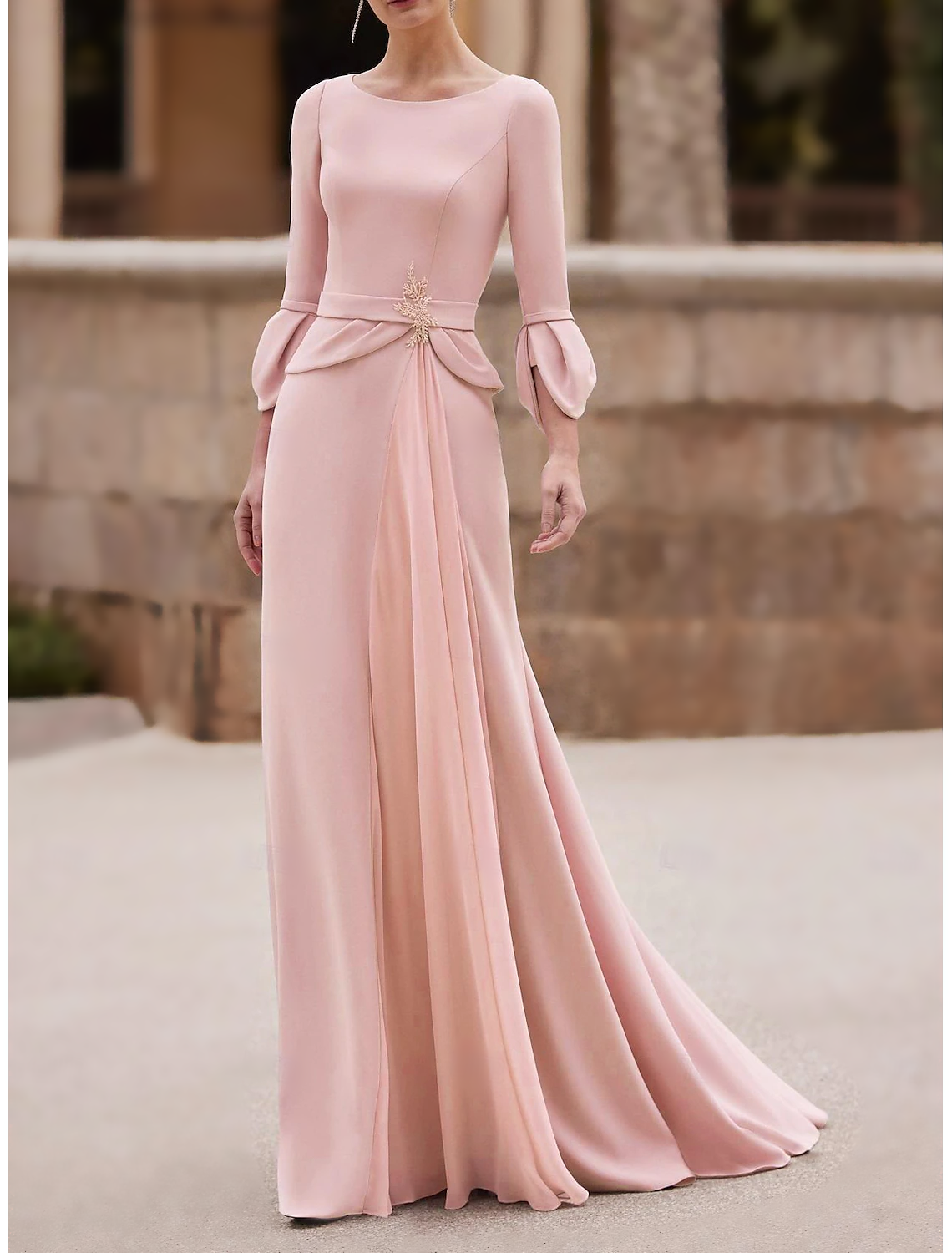 Elegant Mother of the Bride dress in Mermaid Trumpet silhouette with Jewel Neck and 3/4 sleeves.