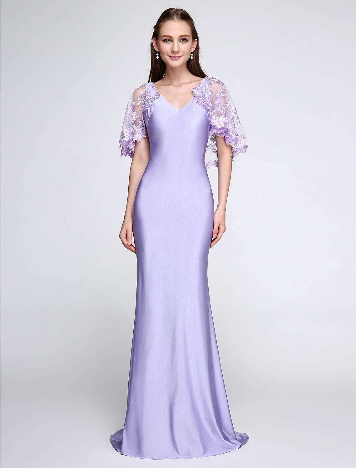 Elegant Mermaid Trumpet Bridesmaid Dress with V-Neck and lace details.