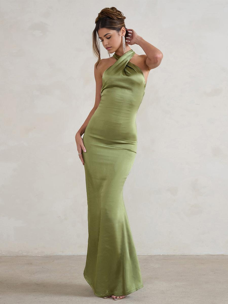 Side profile of a mermaid silhouette evening dress.