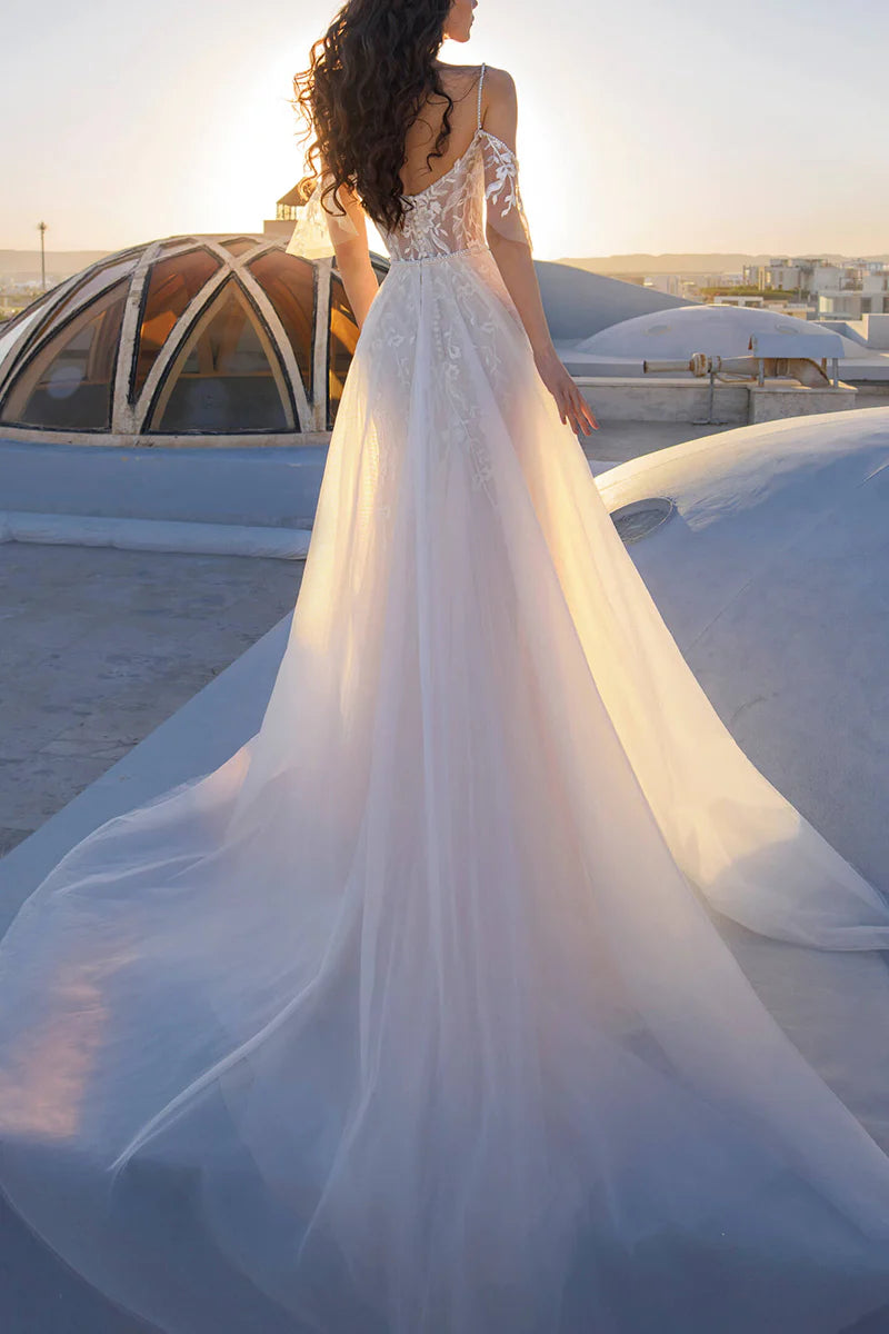 Side view of an elegant mermaid wedding dress.