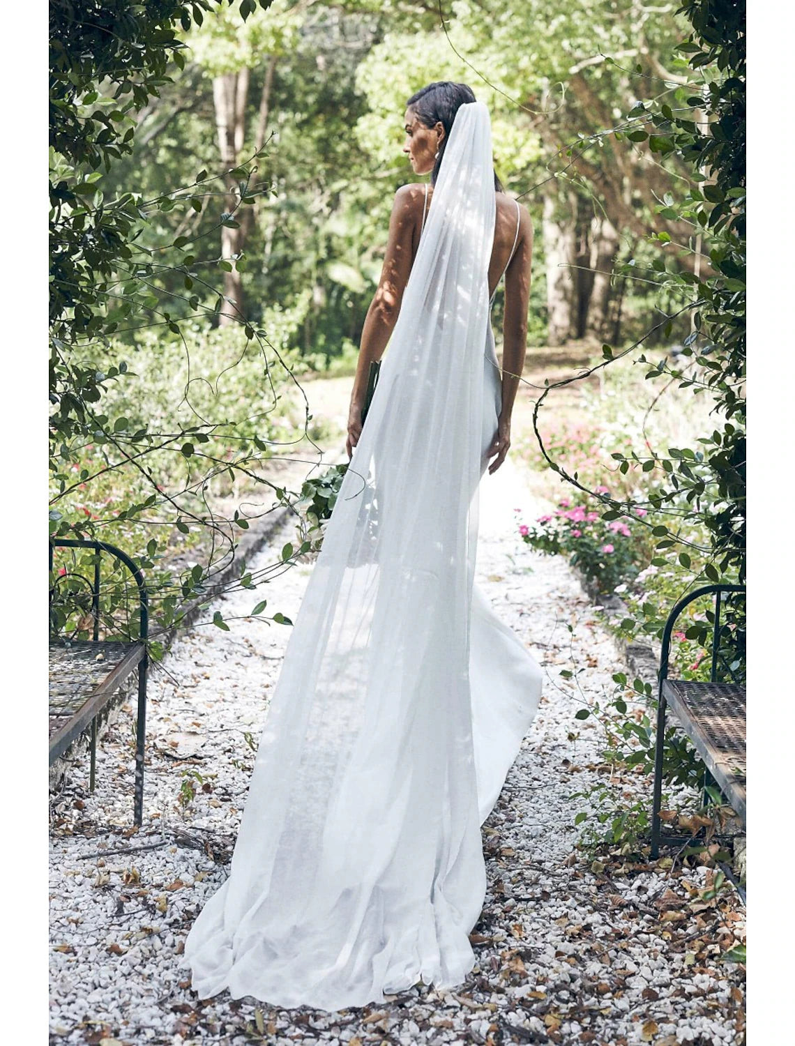 Detail of the pure color chiffon wedding veil fabric.