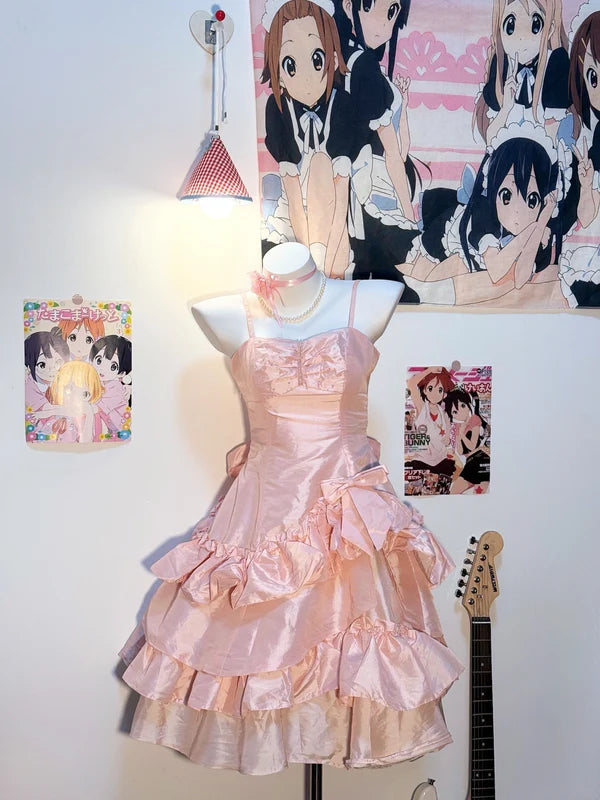 Sweet pink A-line spaghetti strap short dress for homecoming or formal events.