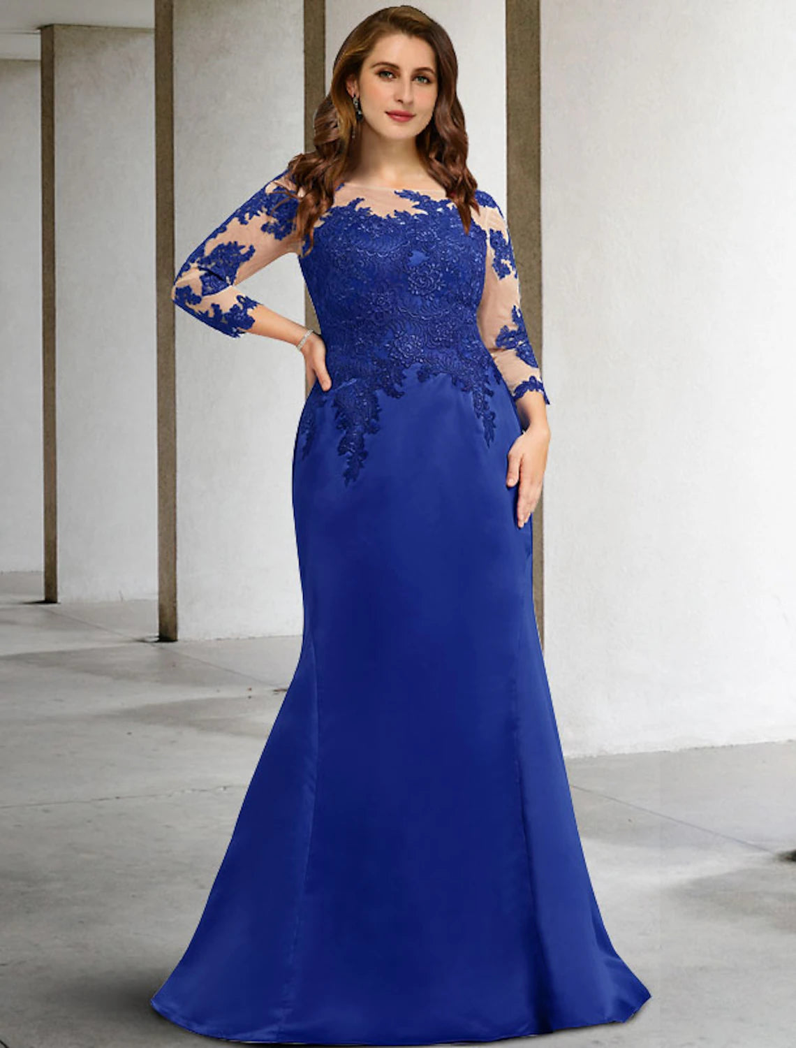 Elegant plus size mermaid Mother of the Bride dress with jewel neck and lace appliques.