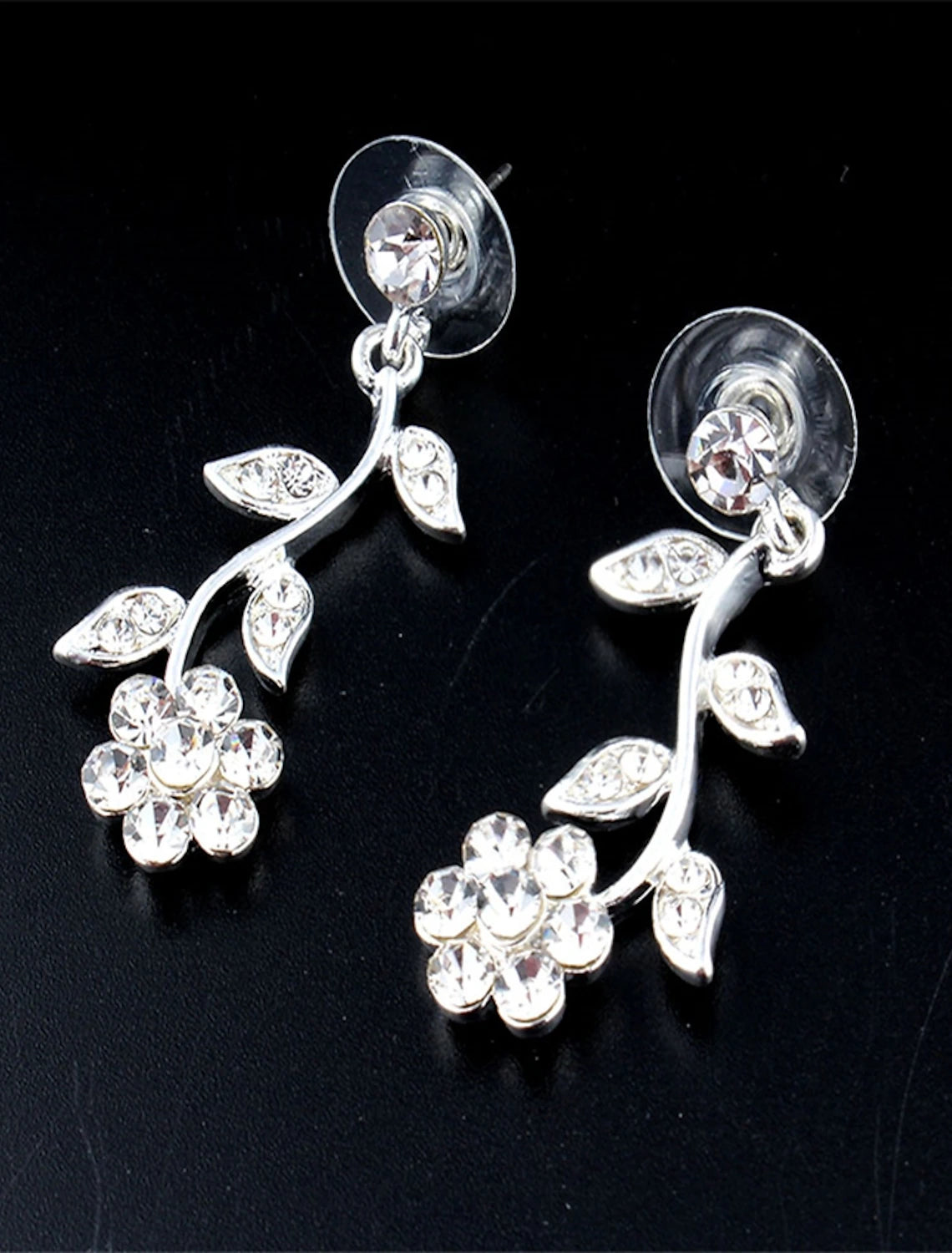 Full view of women's alloy and rhinestone jewelry set.