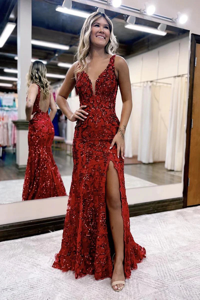 Side view of the V-neck mermaid dress, highlighting the slit.