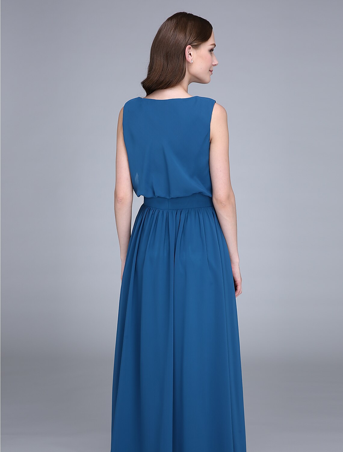Detail of the sash on the elegant chiffon bridesmaid dress.