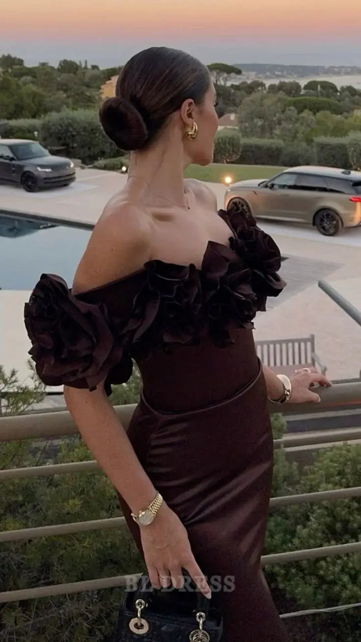 Full view of the sheath off-shoulder prom dress.
