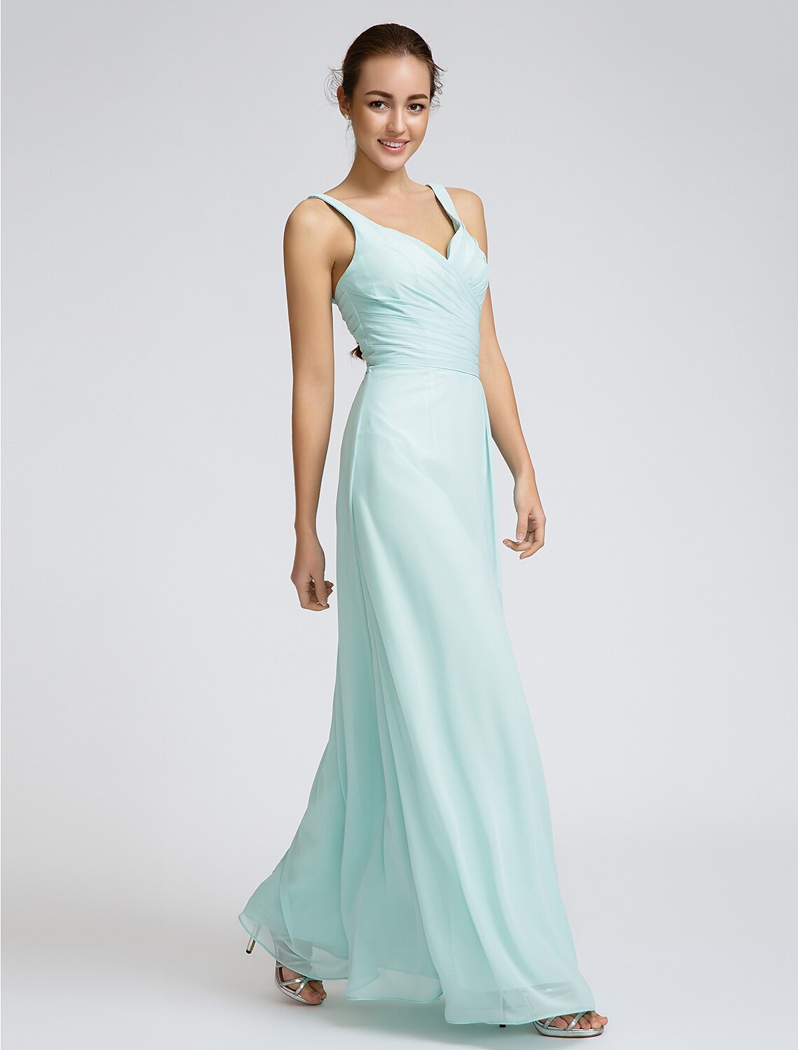 Full length view of the sleeveless sheath bridesmaid gown.