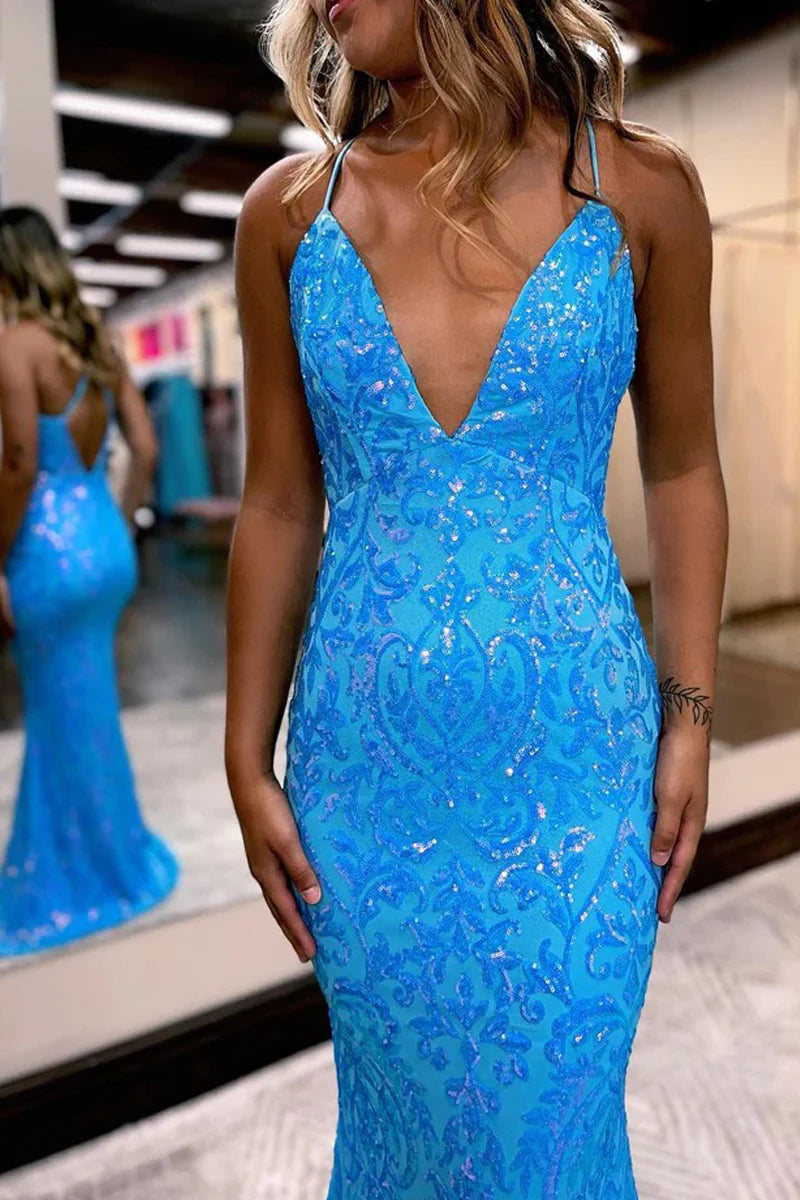 Close-up of the sequin fabric on the mermaid V-neck prom dress.