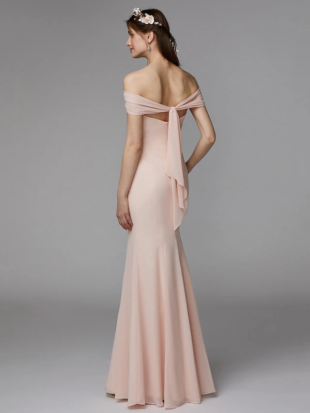 Close-up of the pleated bodice and sash on the strapless chiffon bridesmaid dress.