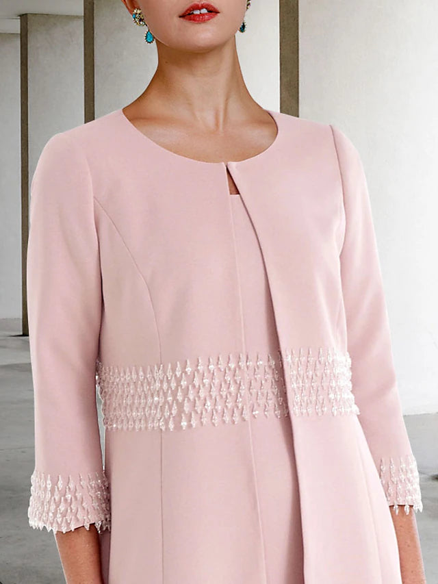 Side view of the knee-length sheath Mother of the Bride dress, highlighting the stretch fabric.