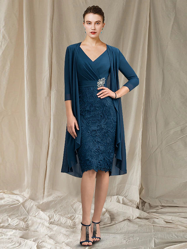 Elegant two-piece mother of the bride dress with V-neck and half sleeves.