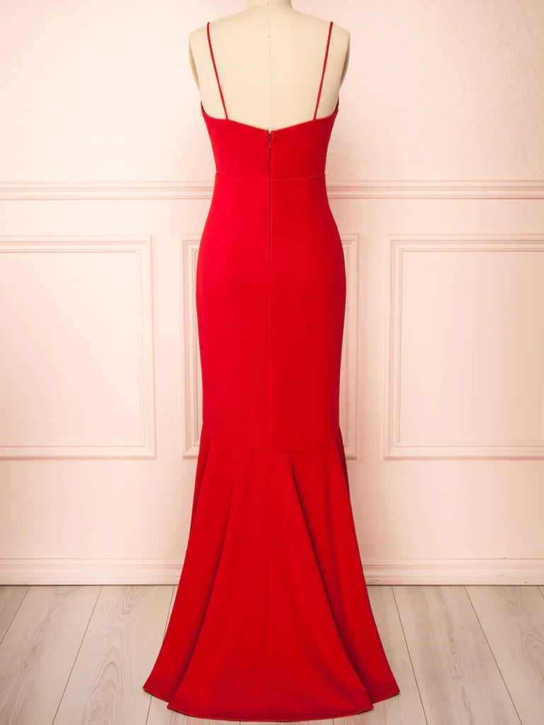 Mermaid V-neck formal gown, side view.