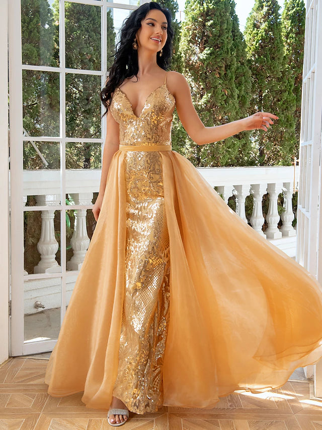 Elegant V-neck mermaid trumpet evening gown with sequins and detachable tulle.