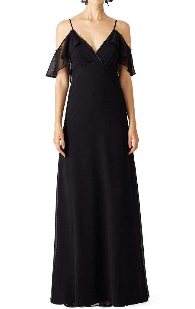 Elegant V-neck off-shoulder chiffon long prom dress.