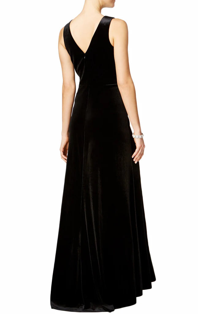 Stylish purple V-neck straps Mother of the Bride dress.