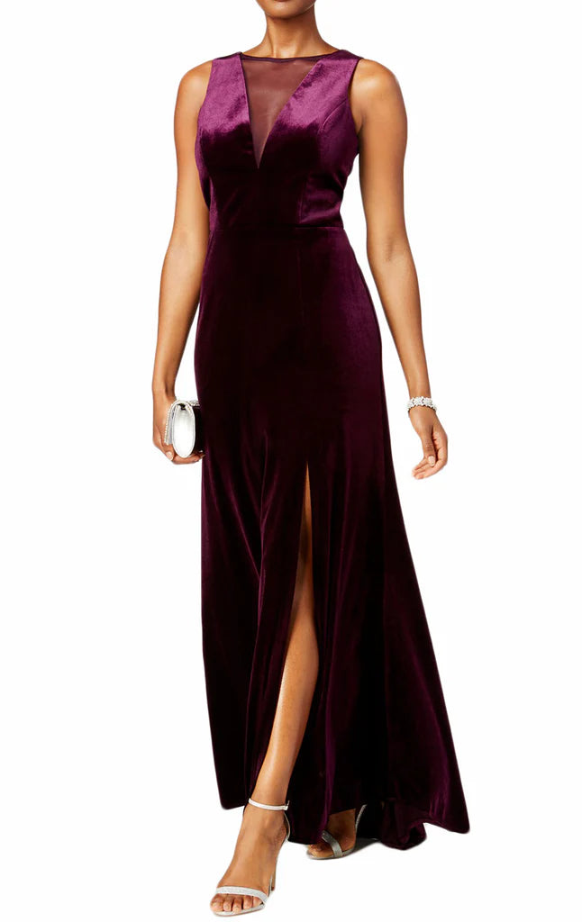 Graceful green V-neck straps Mother of the Bride dress.