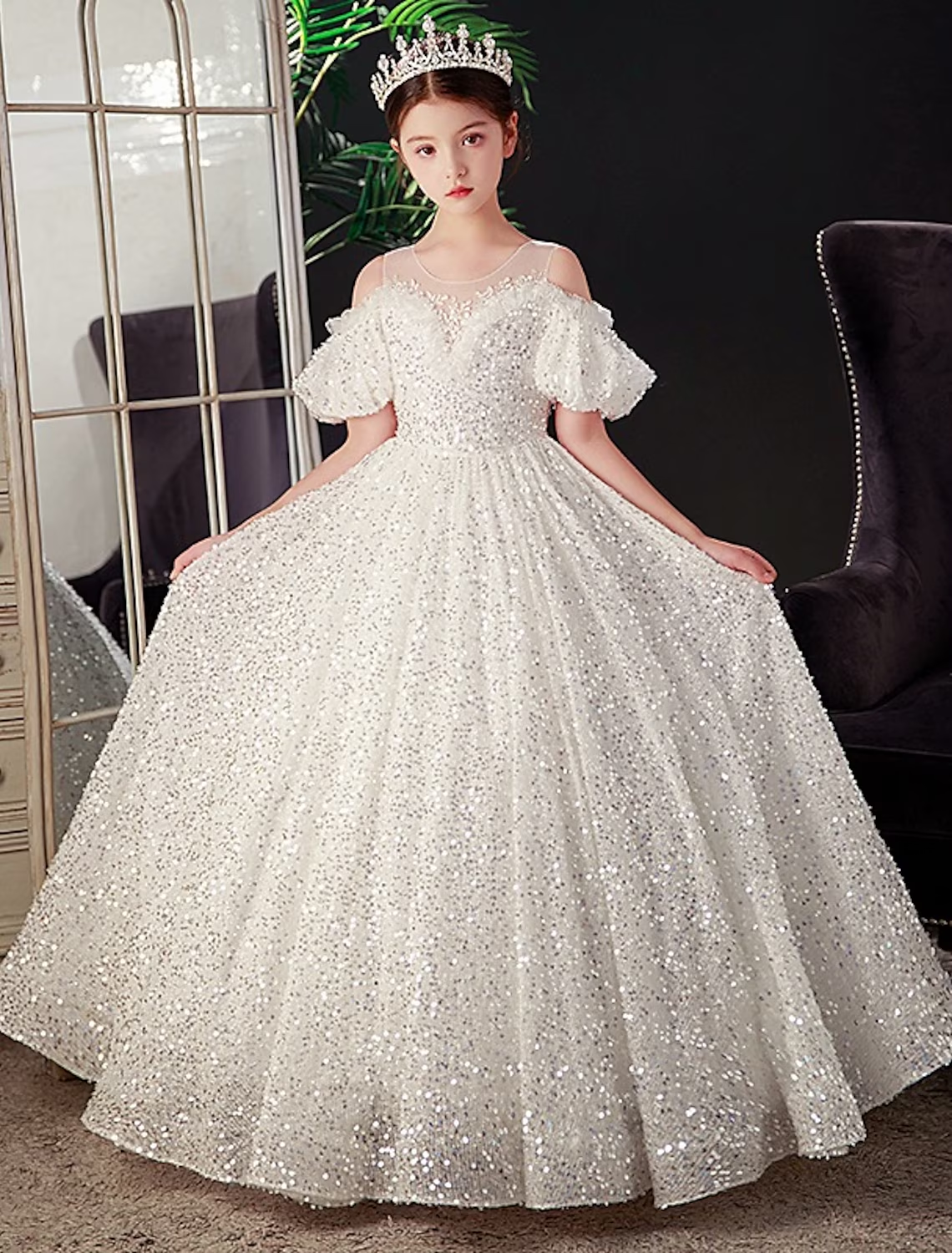 Front view of a white mesh tulle princess party dress for girls.