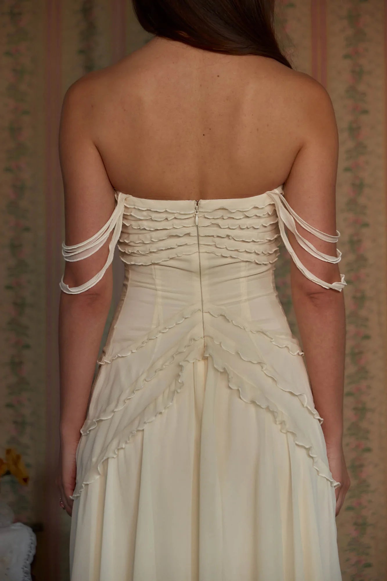 Elegant Beige V-neck Cross Strap Ruffled Midi Evening Dresses