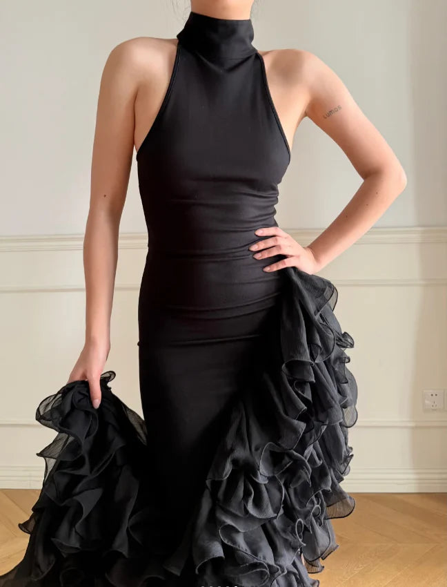 Elegant Black Halter Neck Prom Dress With High Neckline And Asymmetrical Ruffled Mermaid Skirt For Formal Evening Party