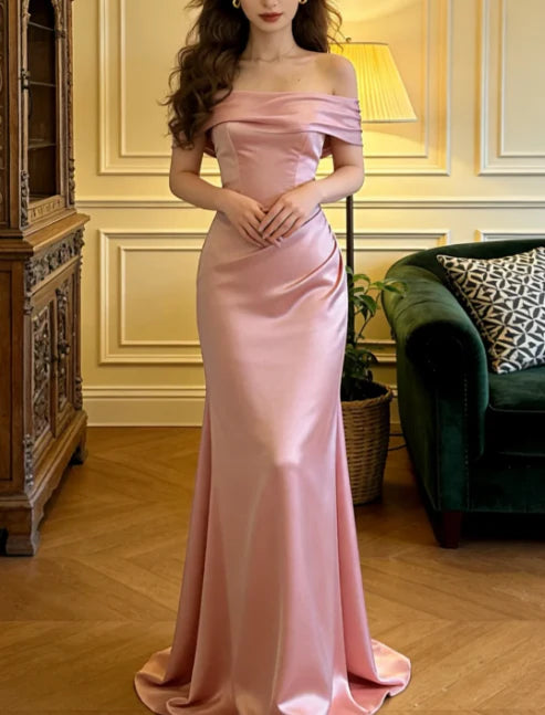 Elegant Blush Pink Off Shoulder Prom Dress With Ruched Bodice And Mermaid Train For Formal Evening Party