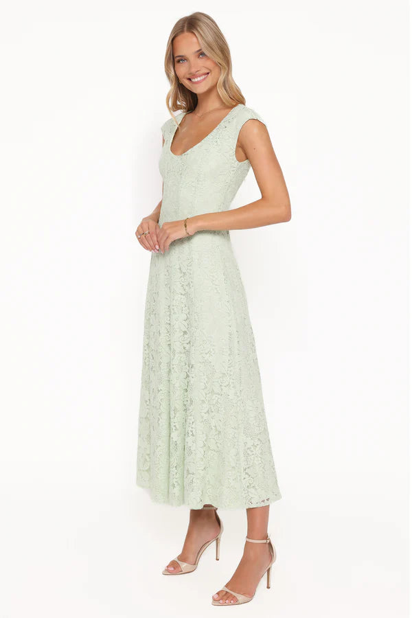 Elegant Cap Sleeve Scoop Neck Floral Lace Fitted Midi Prom Dress For Formal Evening Wedding Guest Bridesmaid Cocktail Party