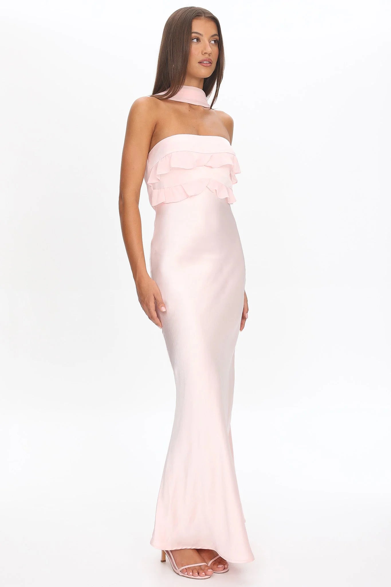 Elegant Halter Neck Strapless Ruffle Trim Cowl Back Satin Mermaid Maxi Prom Dress For Formal Evening Gala Wedding Guest Bridesmaid