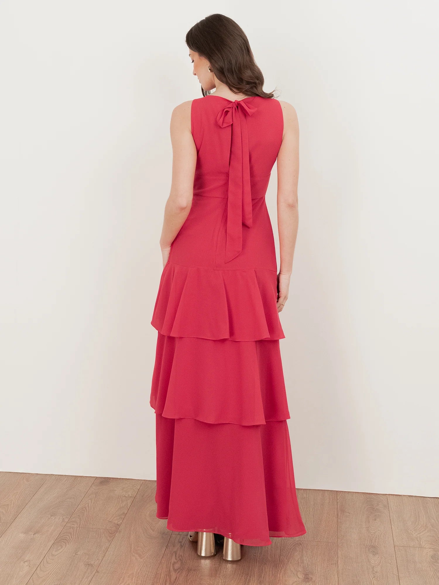 Elegant Halter Neck Tie Back Floral Sequin Embroidered Tiered Ruffle Maxi Prom Dress For Formal Evening Gala Wedding Guest