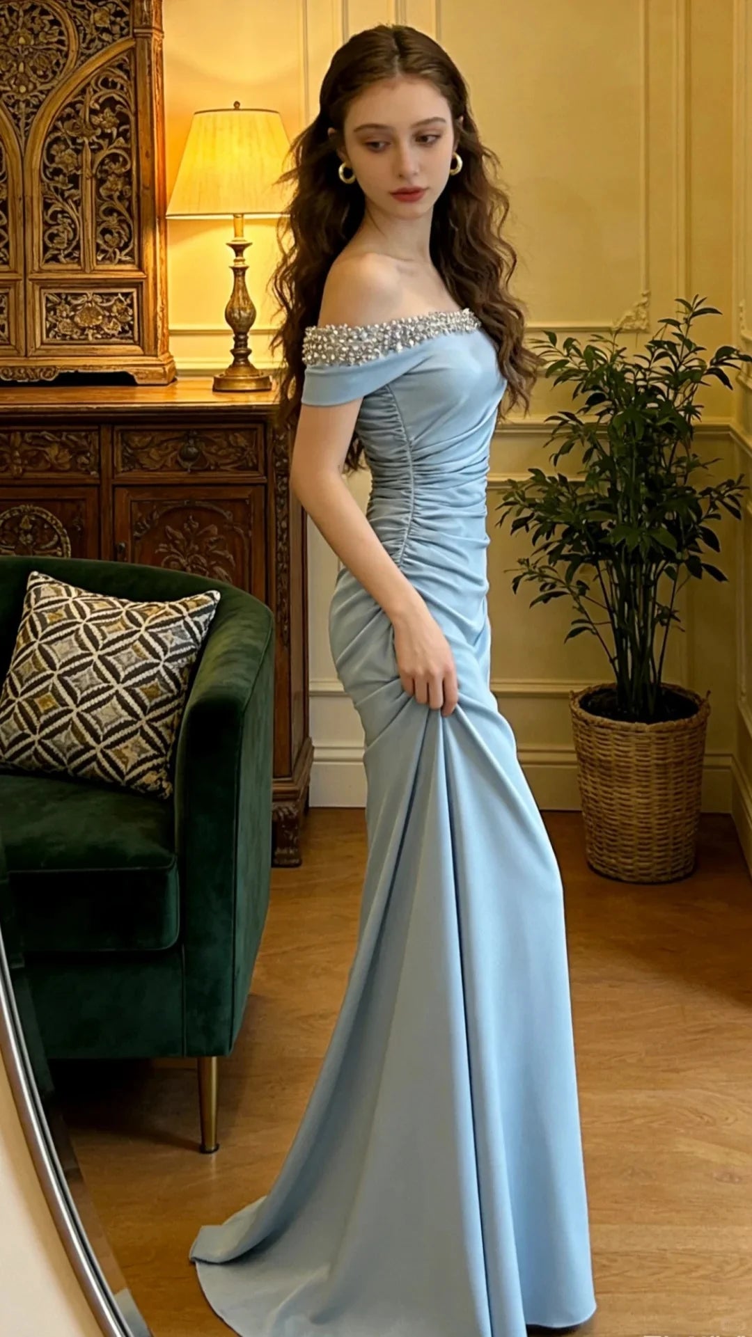 Elegant Light Blue Off Shoulder Prom Dress With Rhinestone Trim And Ruched Mermaid Skirt For Formal Evening Party