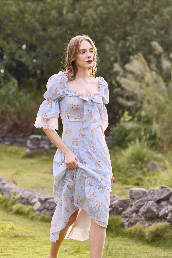 Elegant Off The Shoulder Floral Print Lace Trim Ruffle Tiered Maxi Prom Dress For Formal Evening Wedding Guest Bridesmaid Cocktail Party