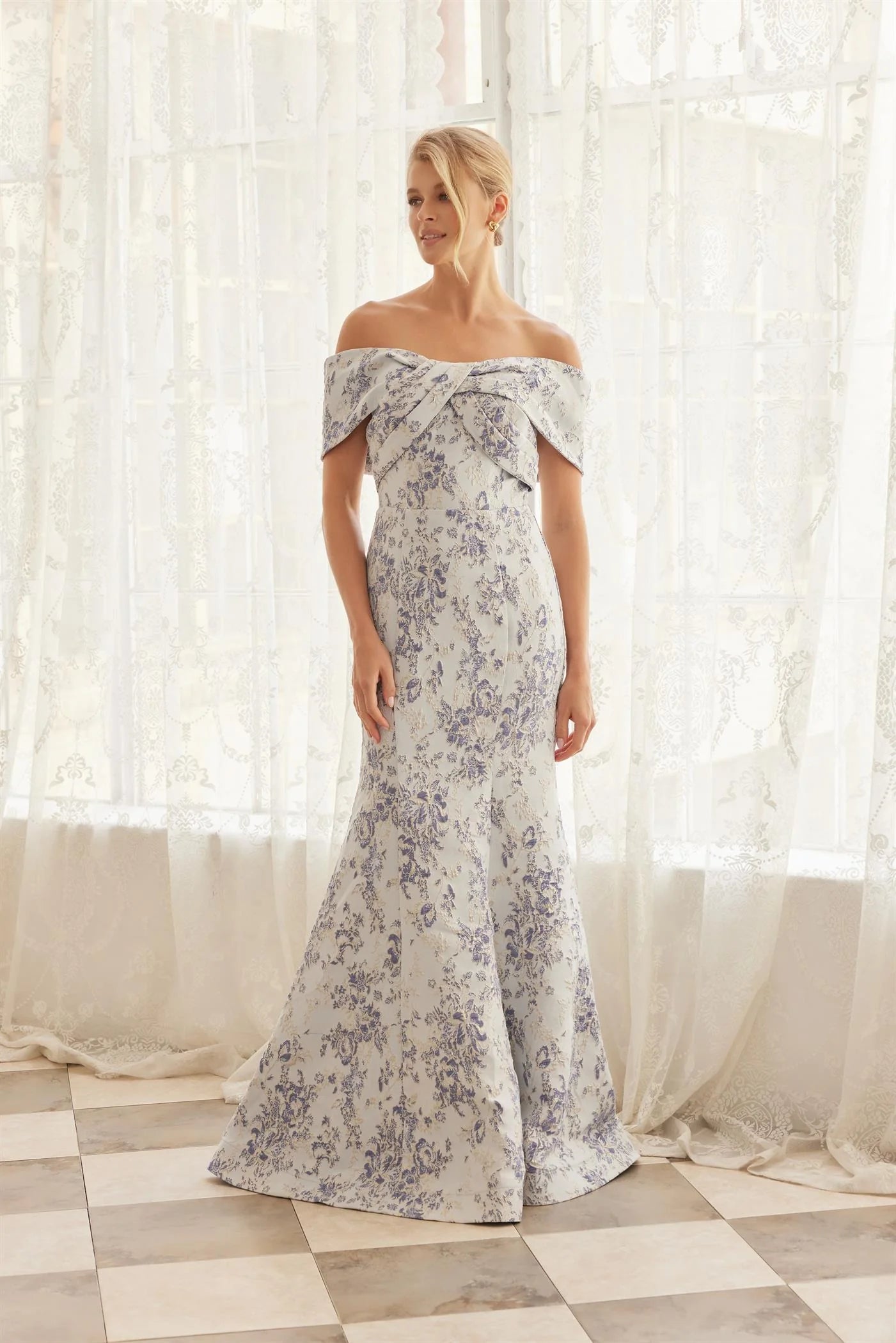 Elegant Off The Shoulder Sweetheart Neckline Open Back Bow Detail Floral Jacquard Mermaid Evening Dress For Formal Evening Gala Wedding Guest Bridesmaid