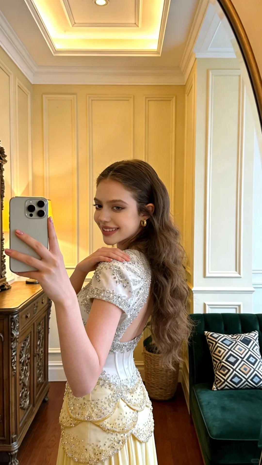 Elegant Pale Yellow Short Sleeve Prom Dress With Sequin Corset Bodice Open Back And Pleated Maxi Skirt For Formal Evening Party