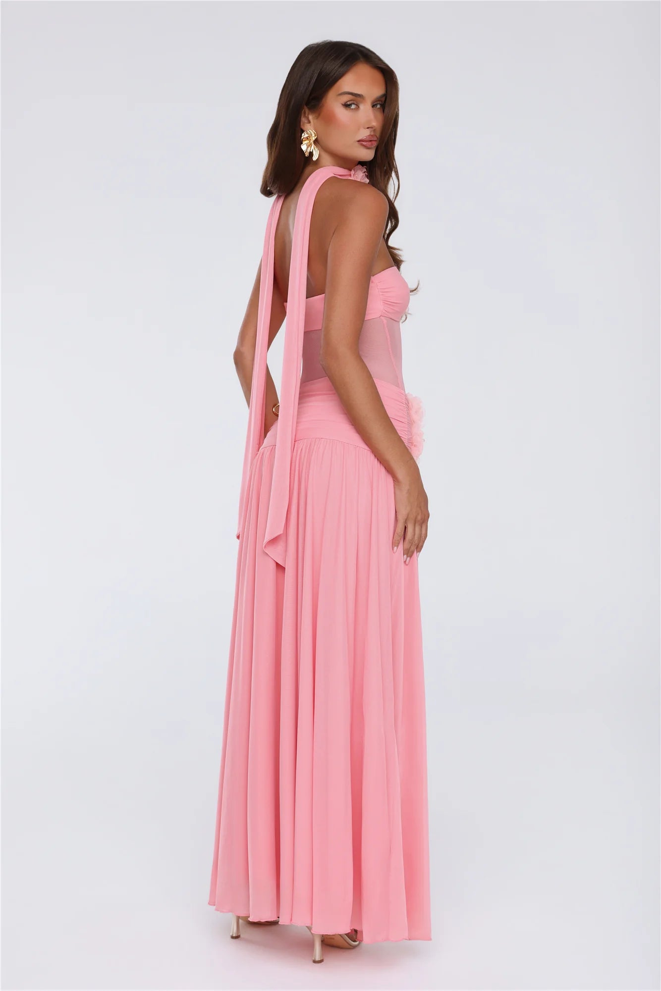 Elegant Pink Halter Mesh Cutout Maxi Prom Dress With 3D Floral Appliques And High Slit For Cocktail Party Bridal Shower