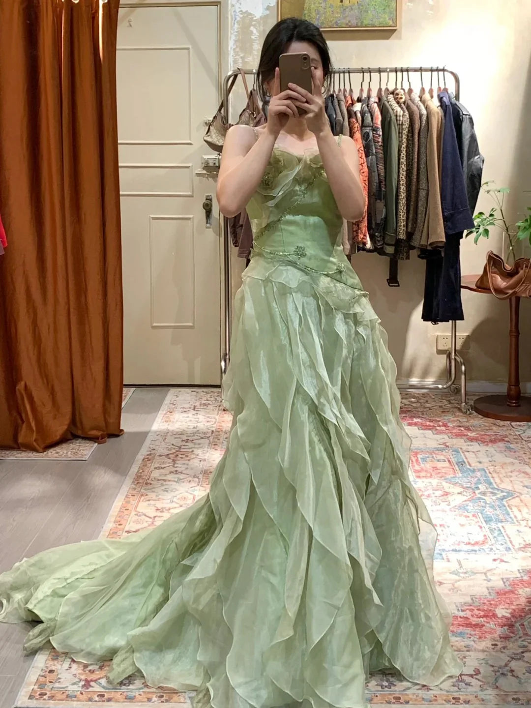Elegant Sage Green Strapless Prom Dress With Floral Appliques Tiered Ruffled Tulle Skirt And Sweeping Train For Formal Evening Party
