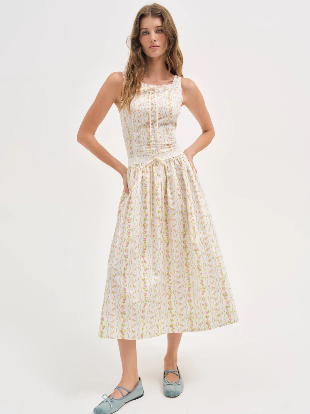 Elegant Sleeveless Square Neck Lace Trim Ditsy Floral Print Midi Prom Dress With Pockets For Formal Evening Bridal