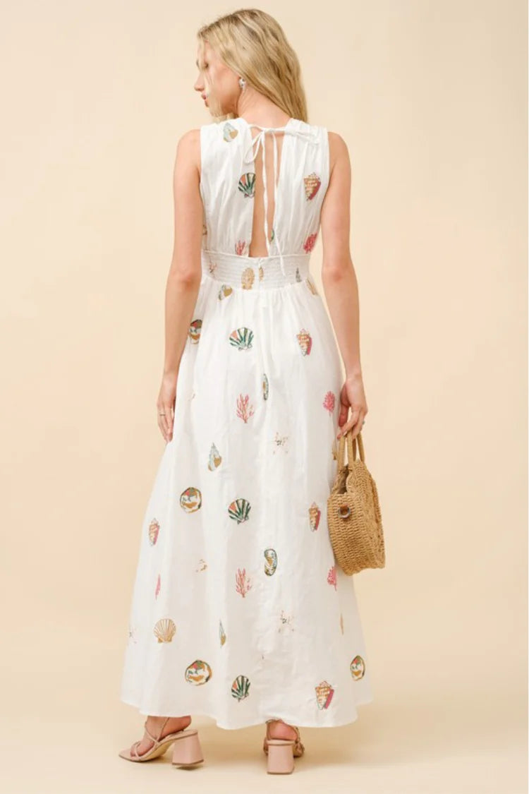 Elegant Sleeveless V Neck Open Back Tie Detail Smocked Waist Seashell Print A Line Maxi Evening Dress For Formal Evening Gala Wedding Guest Bridesmaid