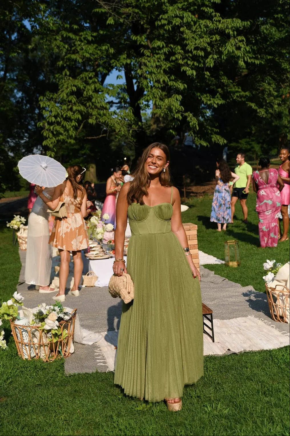 Elegant Spaghetti Strap Bustier Pleated Chiffon Maxi Prom Dress For Formal Evening Garden Wedding Guest