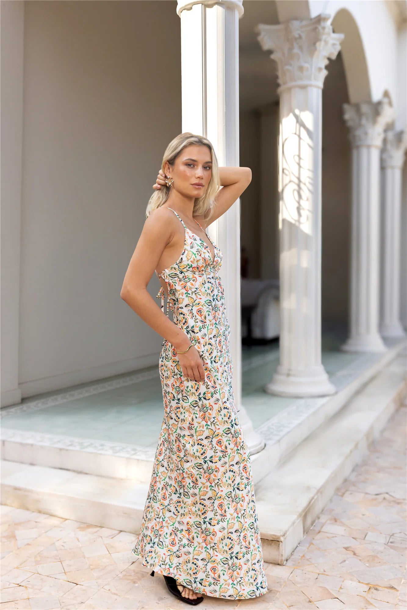 Elegant Spaghetti Strap Deep V Crisscross Back Tie Floral Print Side Split Maxi Prom Dress For Wedding Guest Bridal Shower Formal Evening