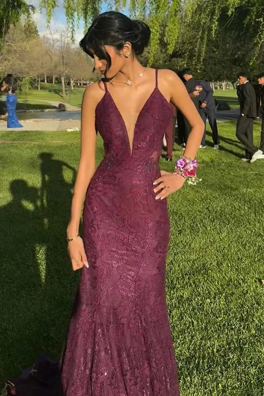 Elegant Spaghetti Strap Deep V Neck Open Back Beaded Lace Mermaid Maxi Evening Dress With Train For Formal Evening Prom Wedding Guest Bridesmaid Gala