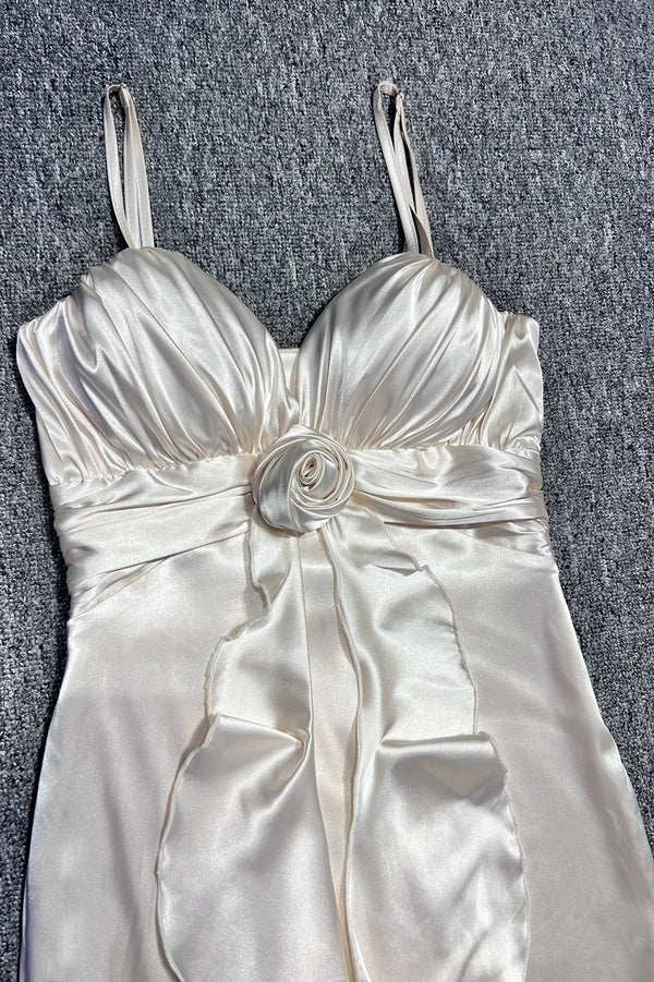 Elegant Spaghetti Strap Deep V Ruched Satin 3D Flower Ruffle Hem Mermaid Maxi Prom Dress With Train For Formal Evening Gala Wedding Guest Bridesmaid